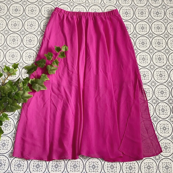 Soprano pink chiffon midi skirt w/ side slits - Picture 2 of 6